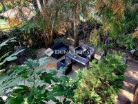 Eladó családi ház, Dunakeszin 179.9 M Ft, 6 szobás