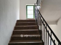 Eladó téglalakás, Ajkán 21.9 M Ft, 3 szobás