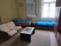 Eladó téglalakás, Kecskeméten 205 M Ft, 8 szobás