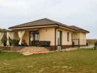 Eladó családi ház, Győrságon 94.9 M Ft, 3 szobás