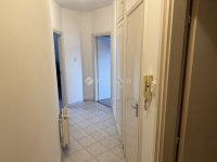 Kiadó téglalakás, albérlet, Pécsett 270 E Ft / hó, 3 szobás