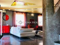 Eladó ikerház, Szegeden 147.9 M Ft, 5 szobás