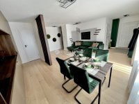 Eladó téglalakás, Debrecenben 125 M Ft, 3 szobás