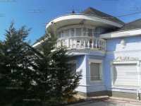 Eladó családi ház, XVI. kerületben 190 M Ft, 7 szobás