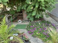 Eladó családi ház, Pécsett 80 M Ft, 5 szobás