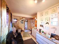 Eladó családi ház, Szolnokon 95 M Ft, 9 szobás