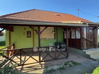 Eladó családi ház, Szabadegyházán 39.99 M Ft, 2 szobás