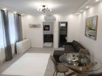 Eladó téglalakás, Pécsett 57.5 M Ft, 1+1 szobás