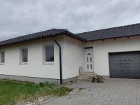 Eladó családi ház, Szigetcsépen 91.9 M Ft, 5 szobás