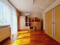 Kiadó téglalakás, albérlet, Békéscsabán, Szabó Pál téren