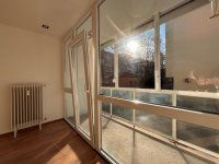 Eladó panellakás, Pécsett, Gyöngyös utcában 59.9 M Ft