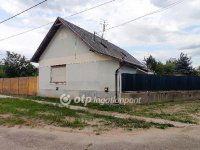 Eladó családi ház