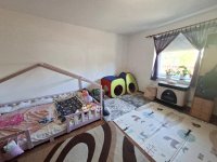 Eladó családi ház, Ráckeresztúron 60 M Ft, 3 szobás