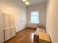 Eladó téglalakás, Szombathelyen 69 M Ft, 4 szobás