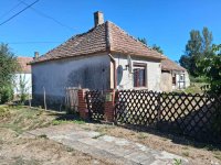Eladó családi ház, Zalacsányon 31 M Ft, 4+1 szobás