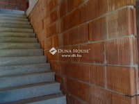 Eladó családi ház, III. kerületben 457 M Ft, 5 szobás