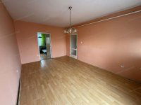 Eladó panellakás, Gyulán 26.9 M Ft, 2+1 szobás