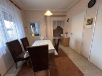 Eladó családi ház, Baján 51 M Ft, 4 szobás