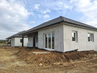 Eladó családi ház, Veszprémben 106 M Ft, 4 szobás