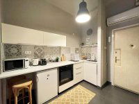 Kiadó téglalakás, albérlet, VI. kerületben, Révay közben