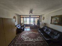 Eladó családi ház, Pécsett 149.9 M Ft, 6 szobás