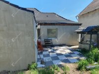 Eladó családi ház, Szárligeten 59.9 M Ft, 3 szobás