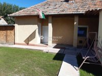 Eladó családi ház, Újszilváson 29.9 M Ft, 3 szobás