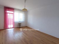 Eladó téglalakás, Kisújszálláson 36 M Ft, 2 szobás
