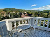 Eladó családi ház, Pencen 129.9 M Ft, 4+2 szobás