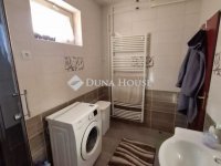 Eladó családi ház, Algyőn 129 M Ft, 5 szobás