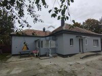 Eladó családi ház, Gödön 95 M Ft, 3 szobás