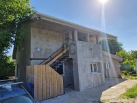Kiadó családi ház, albérlet, Debrecenben 800 E Ft / hó