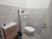 Eladó családi ház, Ürömön 109.9 M Ft, 4 szobás