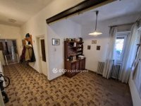 Eladó családi ház, Ercsiben 62.5 M Ft, 4 szobás