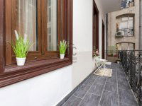 Eladó téglalakás, V. kerületben 239 M Ft, 3 szobás