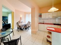 Eladó családi ház, Balatonszemesen 146.8 M Ft, 8 szobás