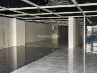 Kiadó üzlethelyiség