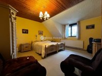 Eladó családi ház, Mohácson 89 M Ft, 6 szobás