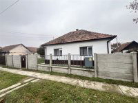 Eladó családi ház