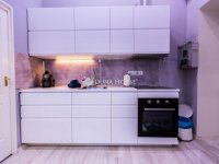 Eladó téglalakás, VI. kerületben 130 M Ft, 5 szobás