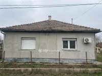 Eladó családi ház, Tápiószelén 29.9 M Ft, 2 szobás