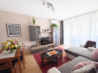 Eladó panellakás, Pécsett 58.49 M Ft, 3 szobás