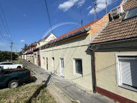 Eladó üzlethelyiség, Pécsett, Rácvárosi úton 23.9 M Ft