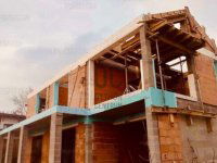 Eladó családi ház, Szentendrén 249 M Ft, 5 szobás