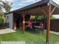 Eladó családi ház, Balatonalmádiban 250 M Ft, 5 szobás