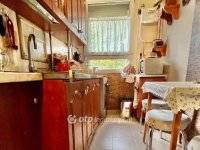 Eladó téglalakás, Pécsett 47.9 M Ft, 2 szobás