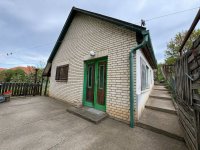 Eladó családi ház, Pécsett 13.9 M Ft, 2 szobás
