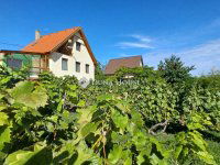 Eladó családi ház, Csopakon 74.9 M Ft, 5 szobás