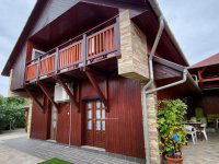 Eladó nyaraló, Hajdúszoboszlón 154 M Ft, 8 szobás