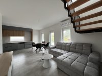 Eladó ikerház, Kaposváron 99 M Ft, 5 szobás